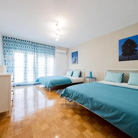 !promo! Blue Amber Downtown-free Parking-fast Wi-fi Nowy Sad
